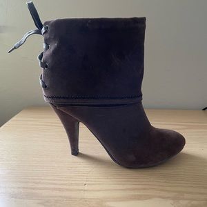 Dollhouse women boots size 7